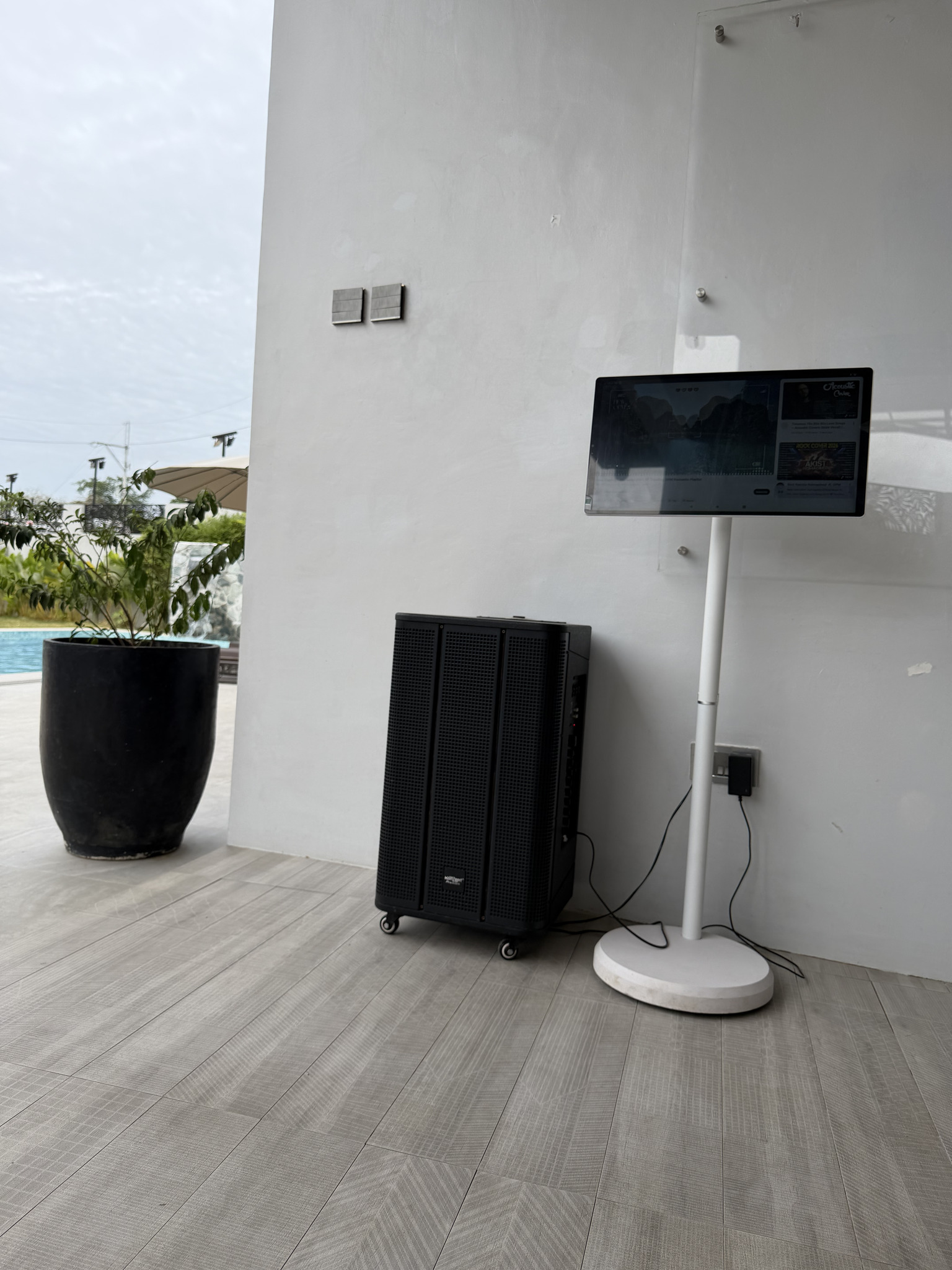 Portable Videoke